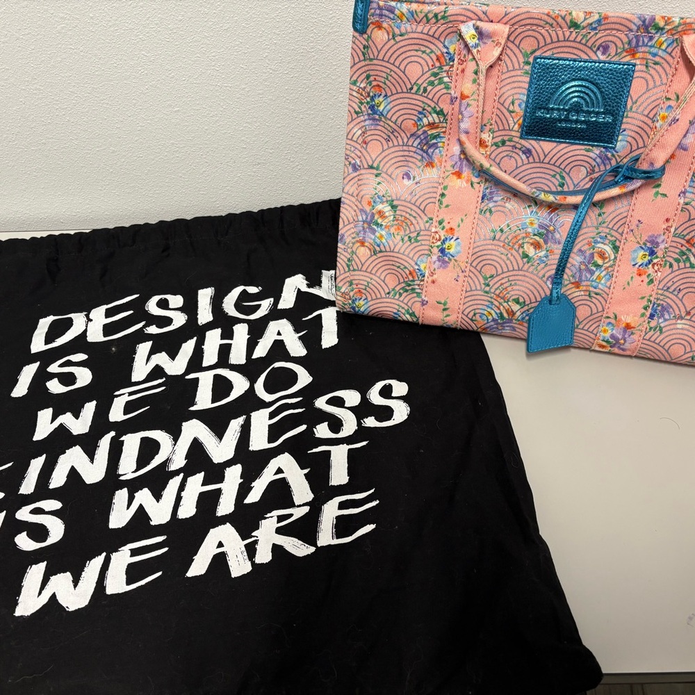 Kurt Geiger Kids Pink and Blue Patterned Tee